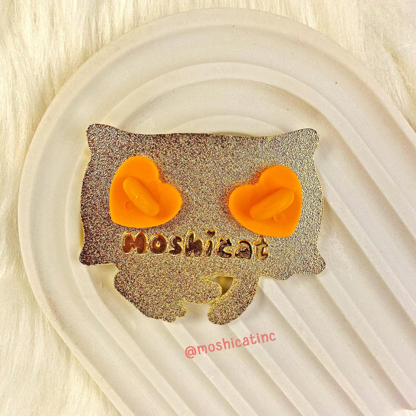 Kitties having fun enamel pin