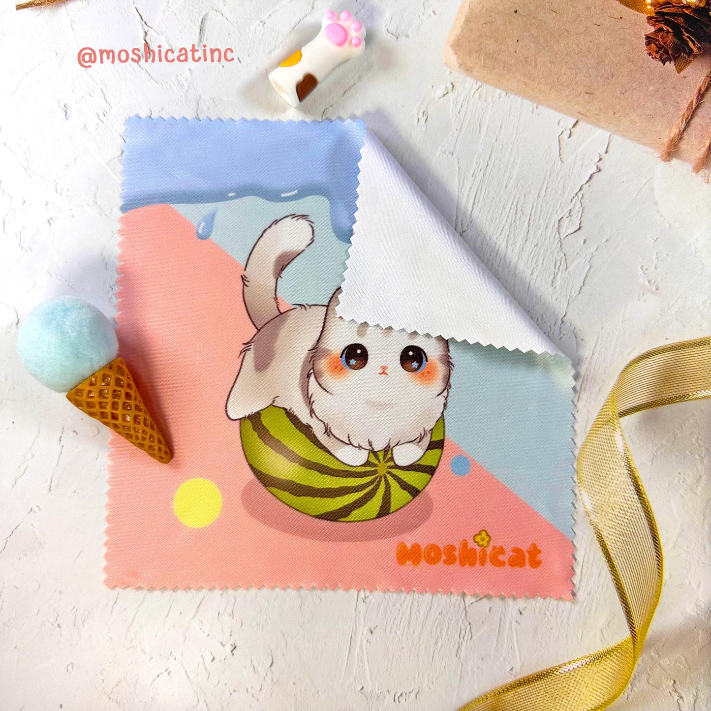 Watermelon kitty (Lens cleaning cloth)