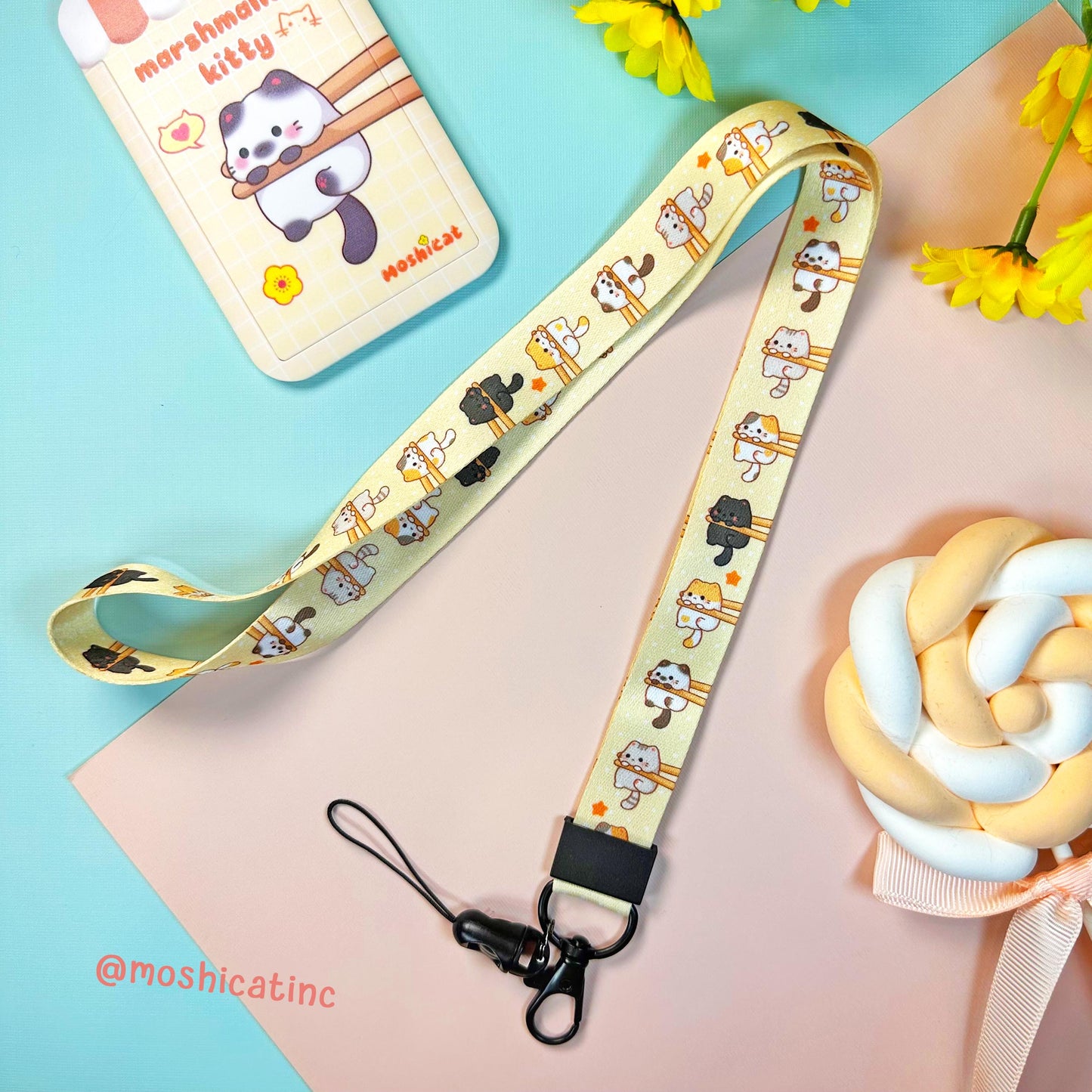 Marshmallow kitties (Lanyard)