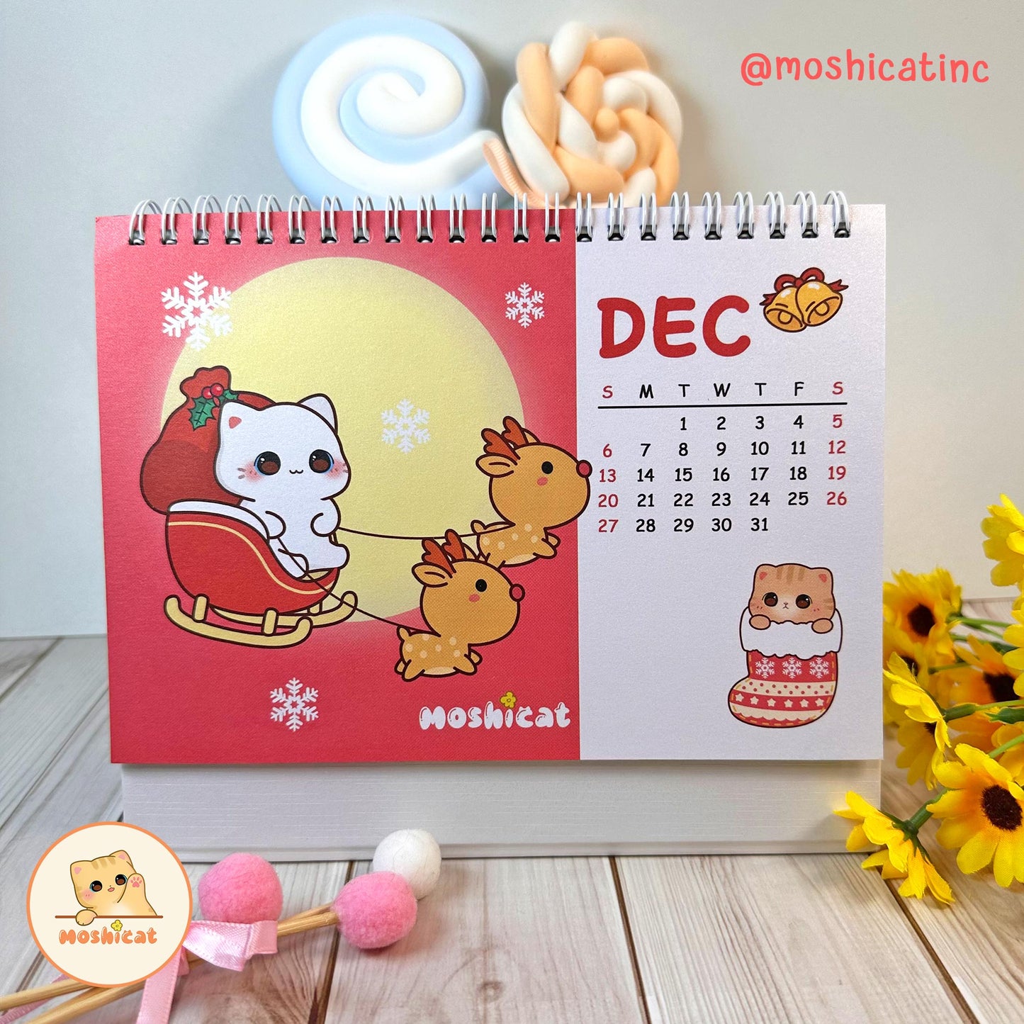 Moshicat year 2026 Cat Table Calendar - Cute Desk Calendar + Monthly Planner
