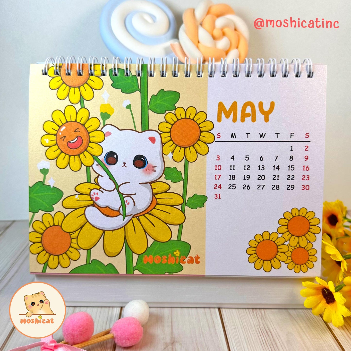 Moshicat year 2026 Cat Table Calendar - Cute Desk Calendar + Monthly Planner