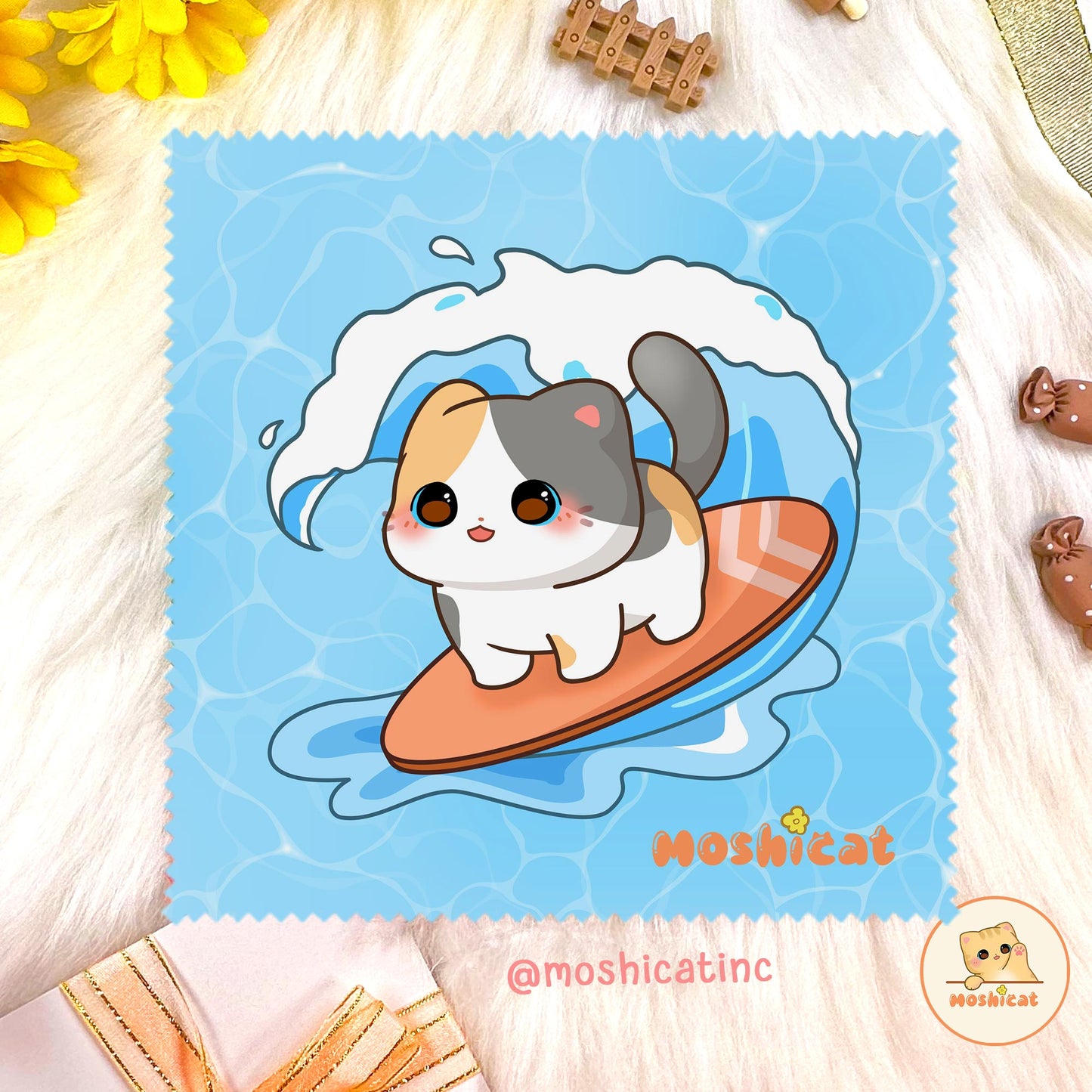 Surfing kitty lens cleaning cloth
