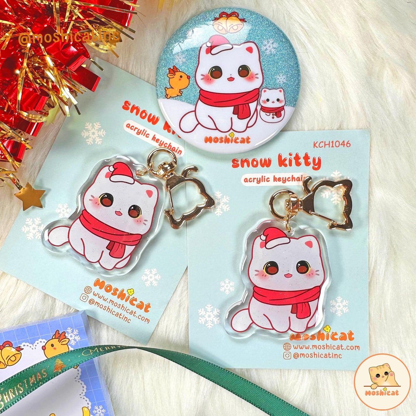 Snow kitty glitter keychain