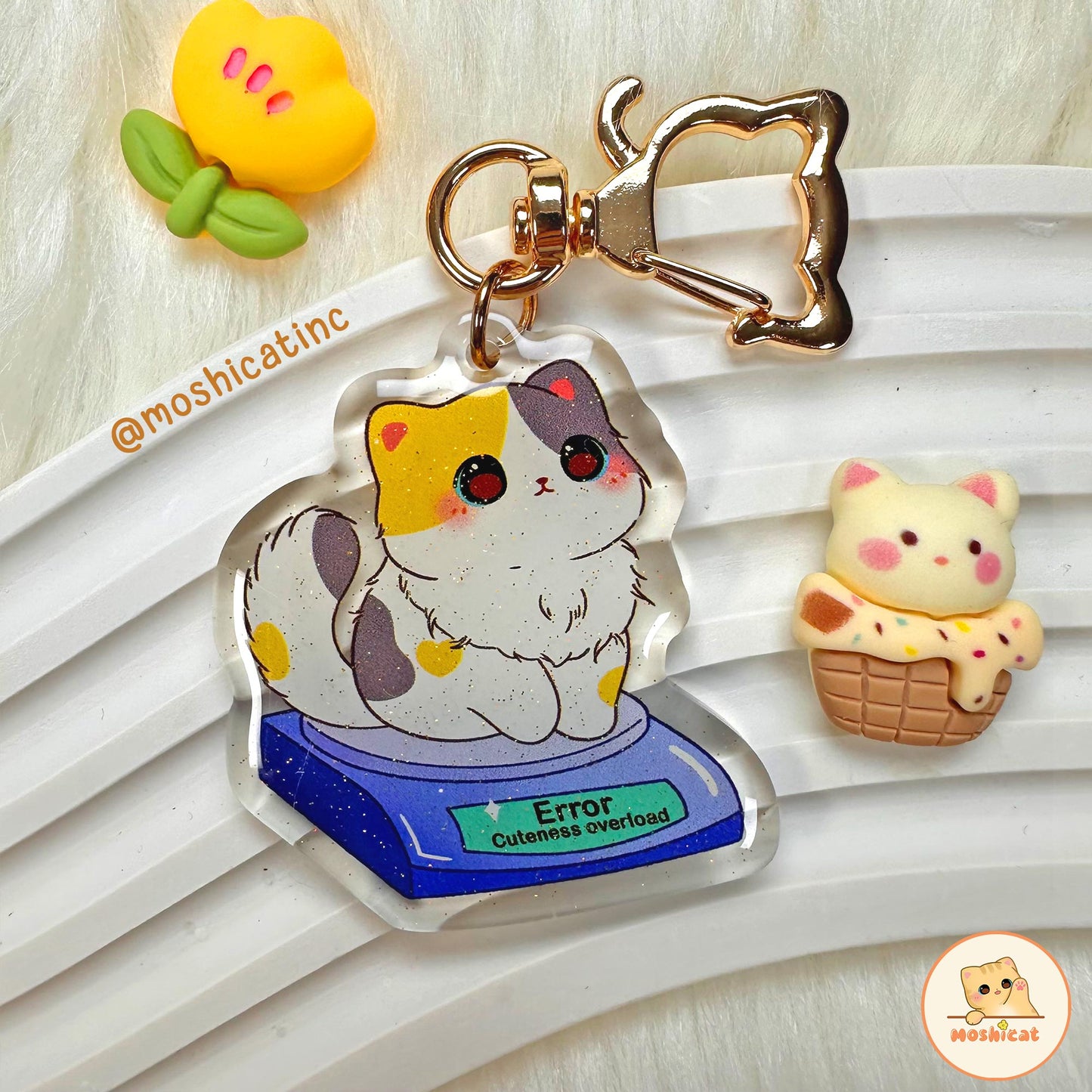Kitty cuteness overload glitter keychain